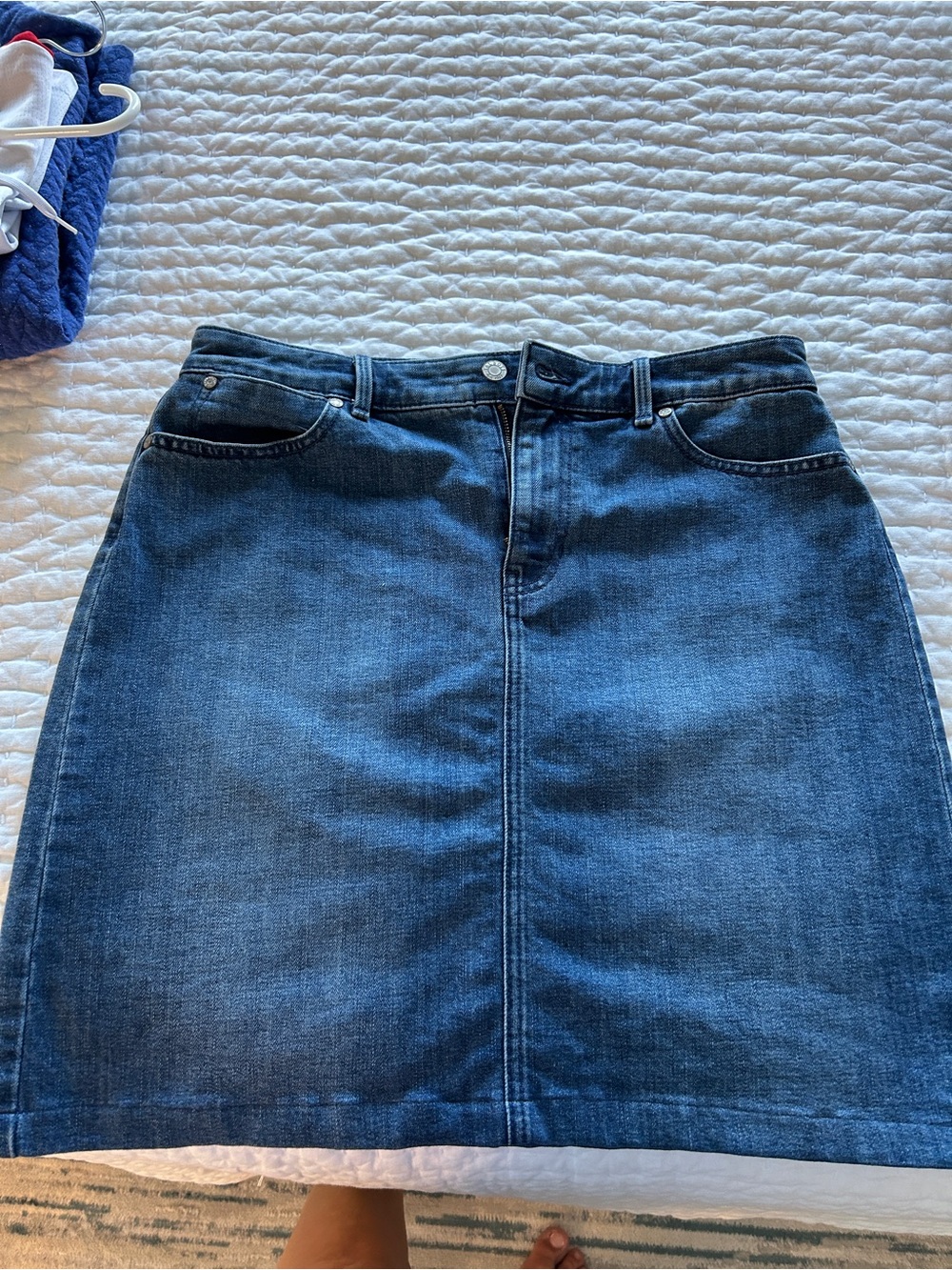 Talbots Classic Blue Denim Skirt - size 8